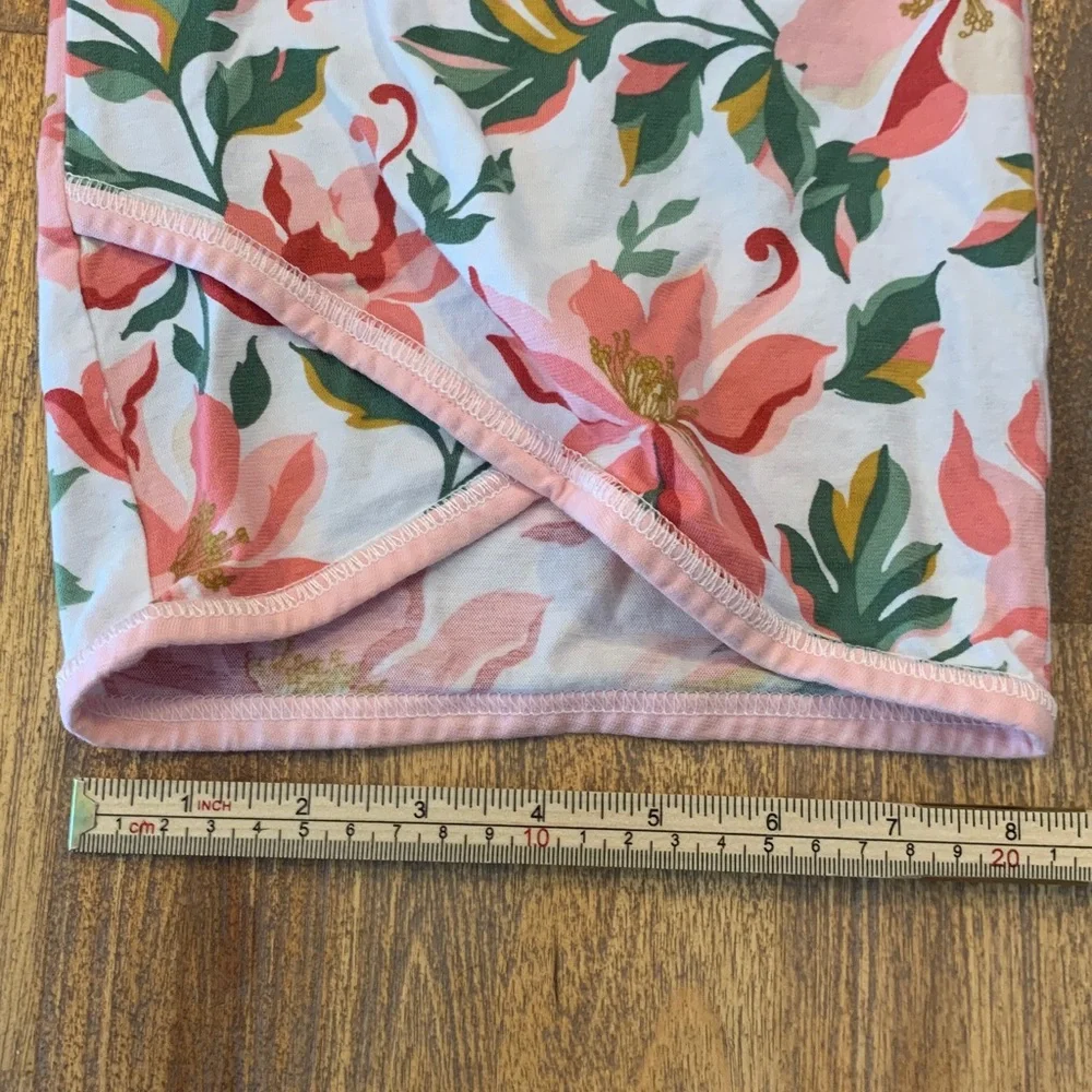 Garnet Hill Asian Wrap floral pajamas. Size small. - Picture 12 of 16